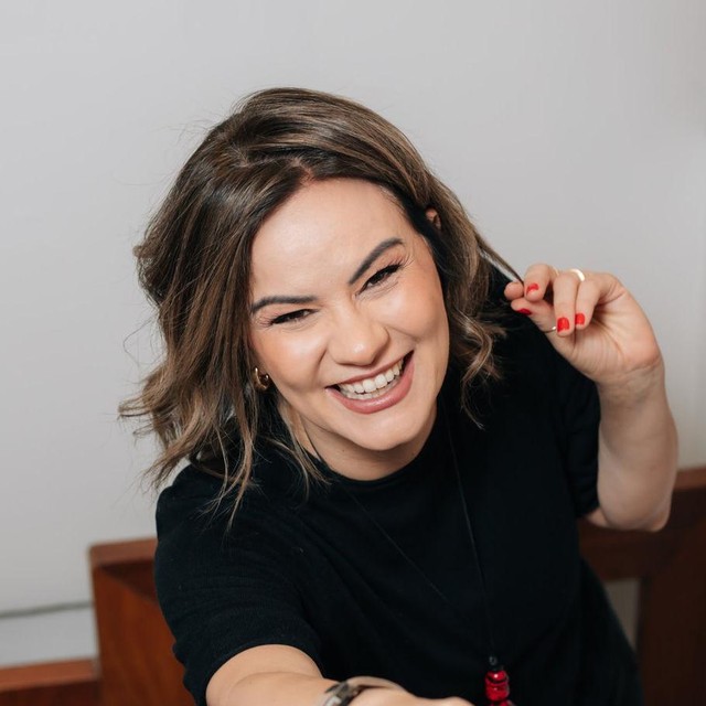 Thais Lapolla